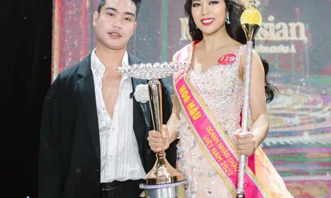 Makeup Artist Bom Hồ nâng tầm nhan sắc cho các thí sinh Hoa hậu Doanh nhân Châu Á Việt Nam 2022