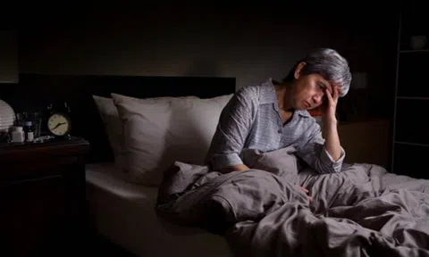 Mất ngủ kéo dài là dấu hiệu của một căn bệnh tâm thần nguy hiểm, rất dễ bị 'ngó lơ'