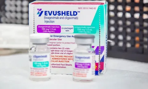Bộ Y tế khẳng định EVUSHELD là thuốc, không phải "siêu vắc xin"