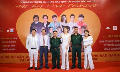 Á hậu Thanh Nhã đồng hành cùng đêm nhạc gây quỹ từ thiện đầy ý nghĩa