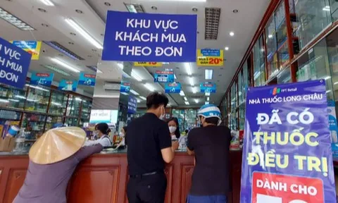 Đề xuất nhà thuốc được "tự quyết" bán thuốc điều trị Covid-19 Molnupiravir