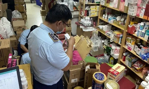 Hà Nội mạnh tay dẹp loạn hàng giả, quảng cáo sai sự thật