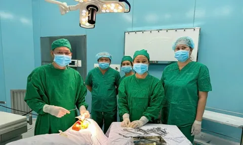 Ca phẫu thuật hàm mặt đầu tiên tại Côn Đảo trong chương trình luân phiên bác sĩ