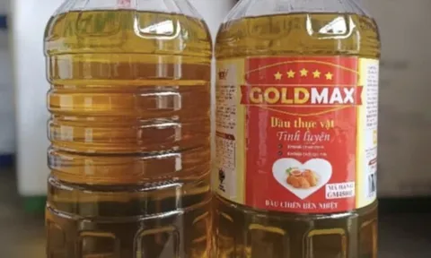 Phát hiện 6 loại dầu ăn giả, kém chất lượng đã bán khắp nơi