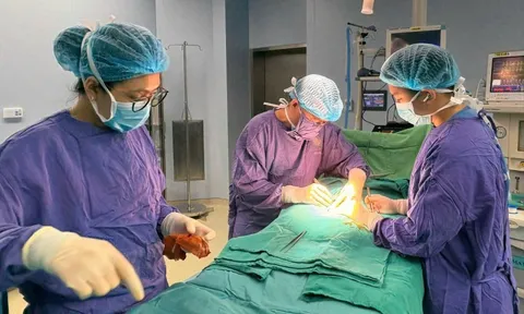 Cương dương suốt 10 ngày, người đàn ông ở Gia Lai phải ra Hà Nội cấp cứu