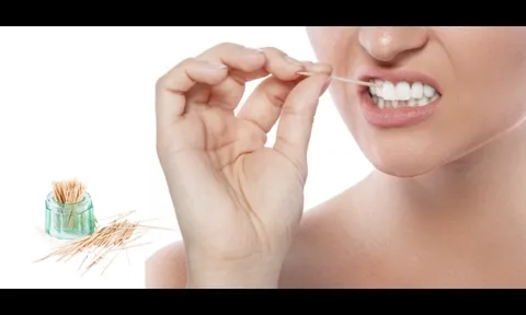 Người có thói quen ngậm tăm xỉa răng cần cảnh giác điều này