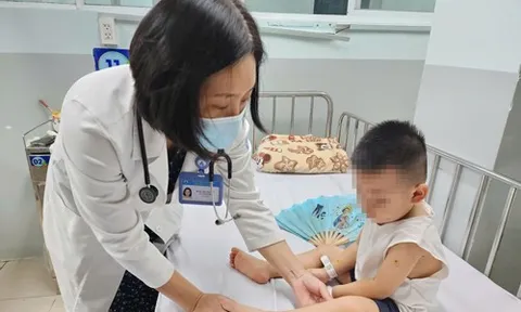 Cảnh báo dịch bệnh truyền nhiễm rình rập