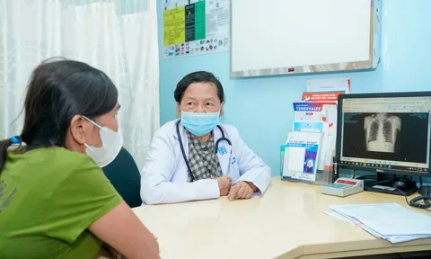 Trời trở lạnh, bác sĩ cảnh báo đổ bệnh về hô hấp