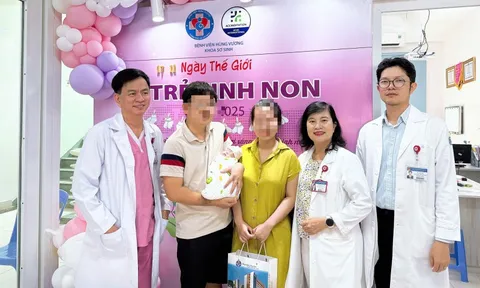 Kỳ tích nuôi dưỡng trẻ sinh cực non chỉ 640 gram tại Bệnh viện Hùng Vương