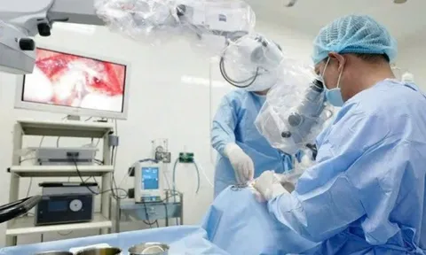 80% trẻ bị điếc trước ngôn ngữ