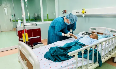 Lần đầu tiên, bác sĩ Bệnh viện Nhi Đồng 1 chữa được bệnh này