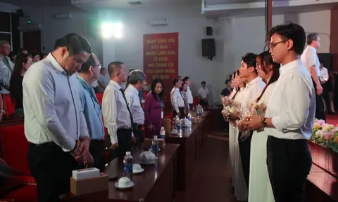 Xúc động lễ tri ân những người hiến xác cho y học