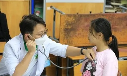 Lần đầu tiên tại TPHCM, nhiều bệnh viện đồng loạt khám bệnh miễn phí