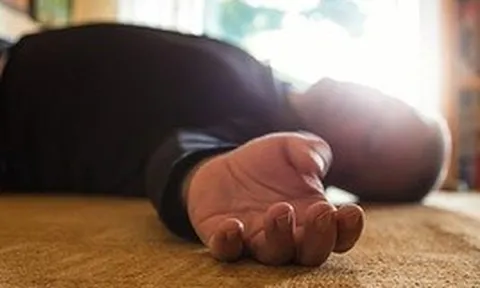 2 người đàn ông tử vong vì đột quỵ: Bác sĩ nói thẳng “hãy cảnh giác với 2 thời điểm này trong ngày"
