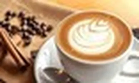 Không phải ăn mặn hay dầu mỡ: 4 loại đồ uống quen thuộc này mới là thứ âm thầm làm tắc mạch máu