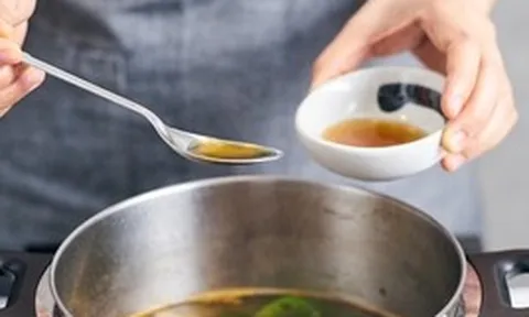 Khi nào nên nêm nước mắm vào món ăn?