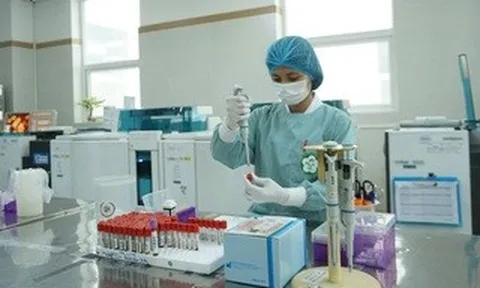 Tăng phụ cấp y tế, viện phí có thể tăng theo