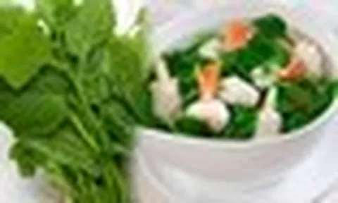 Mùa hè ra chợ cứ mua ngay 4 loại rau này vè nấu: Vừa giúp giải nhiệt, tăng miễn dịch, lại còn vô cùng kinh tế