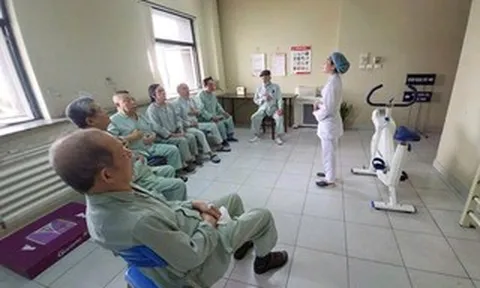 Lấp khoảng trống dưỡng lão