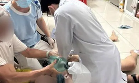 Nam giáo viên than mệt, đổ gục và không qua khỏi