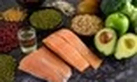 Nhiều người bị “lừa” suốt bao năm: Nước hầm xương gần như không bổ sung được canxi, 3 thực phẩm này mới là “vua canxi” thật sự
