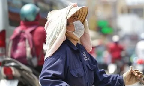 Nắng nóng như “chảo lửa”, bác sĩ cảnh báo nguy cơ tổn thương não vì sốc nhiệt
