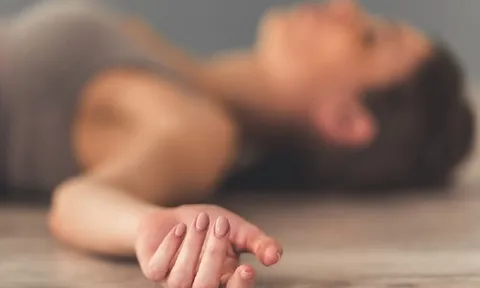 Người phụ nữ suýt tử vong sau khi ăn sầu riêng chung với 1 loại đồ uống quen thuộc, bác sĩ chỉ rõ "cực độc"