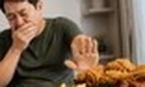 Cảnh báo 3 DẤU HIỆU đầu tiên của ung thư túi mật: Nhiều người Việt nghĩ chỉ là đau lưng nên bỏ qua