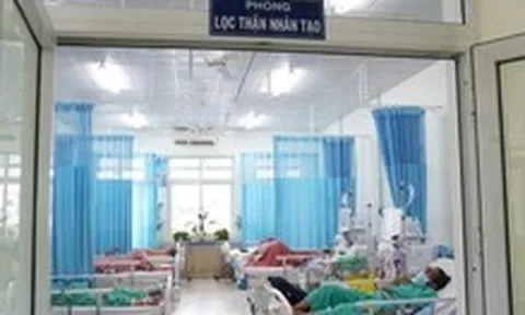 Bên trong phòng chạy thận Bệnh viện Chợ Rẫy: Máy lọc máu chạy hết công suất, có ca chỉ 23 tuổi