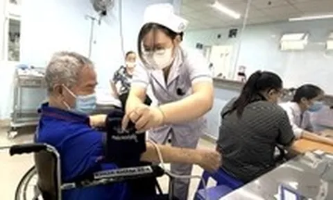 Hưởng 50% BHYT khi khám ngoại trú trái tuyến từ 1-7: Lượng người đến các bệnh viện có tăng?