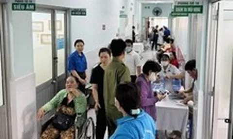 Giám đốc bệnh viện tuyến cuối TP.HCM 'truyền nghề' chuẩn bị cho đội ngũ lãnh đạo các bệnh viện mới