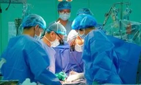 65 phút giành lại nhịp đập cho trái tim
