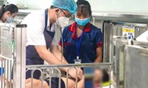 Ca mắc Adenovirus tăng gấp 3 lần, bác sĩ cảnh báo nguy cơ lây nhiễm