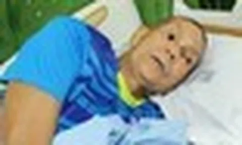 Người đàn ông suýt chết vì viêm màng não sau khi ăn 1 loại thịt rất quen: Bác sĩ khuyên mở tủ lạnh nhà bạn kiểm tra ngay!