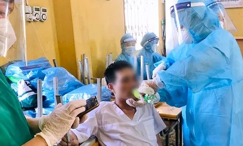 58% nhân viên y tế kiệt sức, 'hội chứng siêu nhân' cản trở tiếp cận điều trị sức khỏe tâm thần
