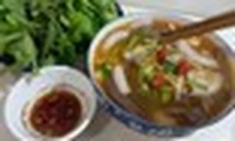 Càng nắng nóng càng dễ xảy ra đột quỵ! Bác sĩ nhắc: Tránh uống 3 thứ, ăn ít 3 món, nhớ làm 2 việc