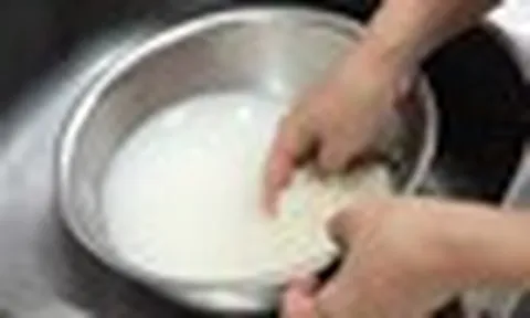 Có nên vo gạo nhiều lần không?
