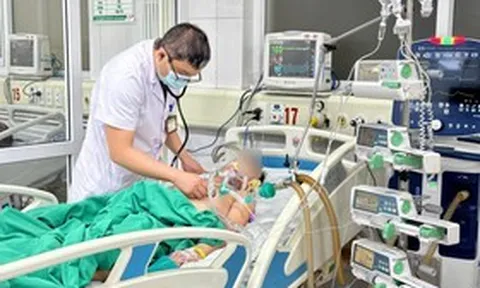 Bác sĩ chỉ ra 3 sai lầm khiến người mắc cúm mùa rơi vào nguy kịch