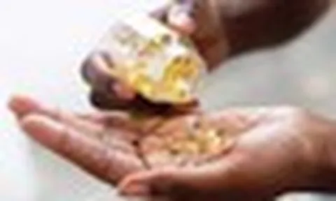 Gan 'kêu cứu' do thói quen lạm dụng thực phẩm chức năng