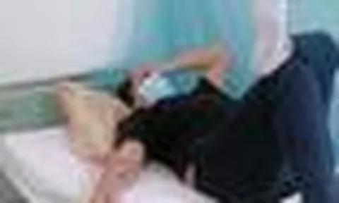 Người đàn ông tuổi 35 nhưng thận yếu như ông lão 70, bác sĩ khẩn thiết: “Đừng ăn lẩu kiểu này nữa!”