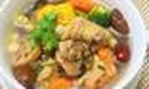 3 thói quen nấu canh cần bỏ ngay