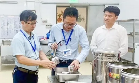Phạt đến 2 tỉ đồng khi vi phạm an toàn thực phẩm: 'Phạt cao, nhưng phải phạt được'