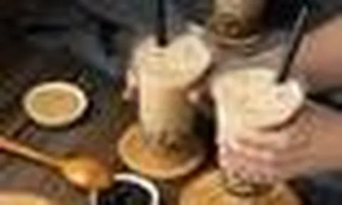4 loại đồ uống âm thầm "nuôi" tế bào ung thư: Có 2 loại gen Z rất thích, là thủ phạm tăng 87% nguy cơ ung thư tuyến tụy