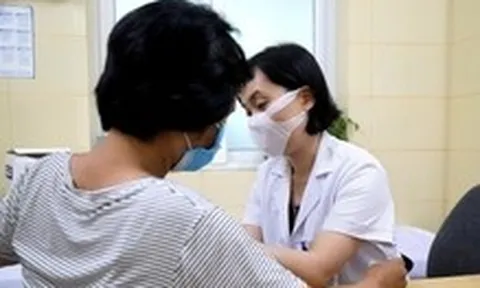 Bộ Y tế hướng dẫn khám sàng lọc ung thư vú ngay tại trạm y tế: Ai cần tầm soát?