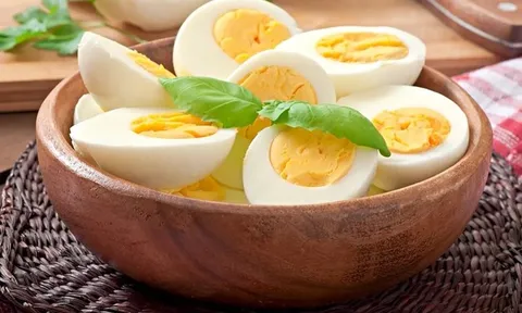 Muốn ăn trứng bổ hơn đừng bỏ qua 3 thực phẩm nên kết hợp