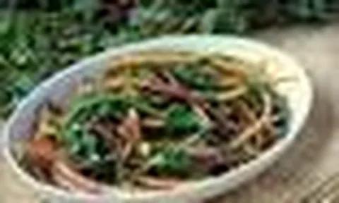 3 loại rau được ví "bổ như sâm": Loại đầu tiên mọc dại đầy đường