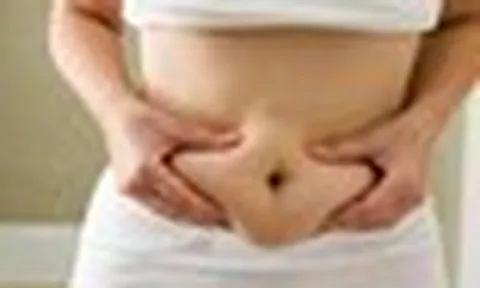 Lời khuyên của bác sĩ dành cho người tay chân vẫn gọn, riêng bụng phình to: 4 việc cần làm ngày