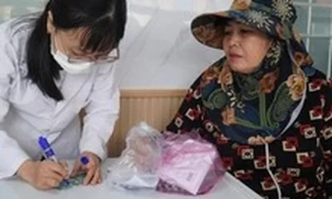 Người dân miền Tây ngồi ở nhà vẫn được lấy mẫu xét nghiệm
