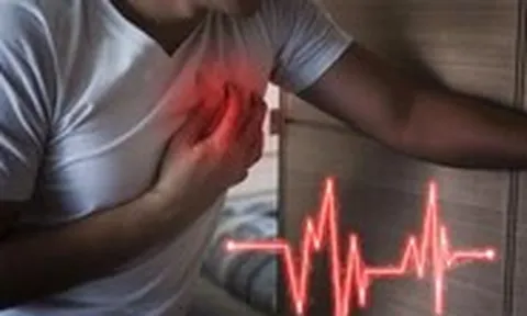 Tim đập nhanh như trống dồn ban đêm, có cần lo lắng?
