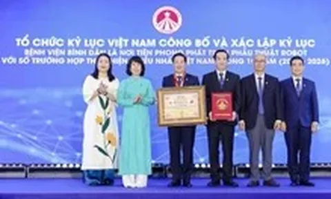 Bệnh viện Bình Dân lập kỷ lục Việt Nam với gần 4.300 ca phẫu thuật robot